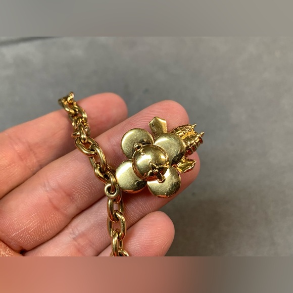 Louis Vuitton Vivienne Ice Skate Chain Bag Charm M01440 - Picture 12 of 16